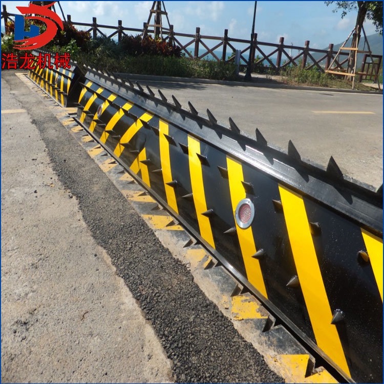 地埋式路障機(jī) 地埋式路障機(jī)