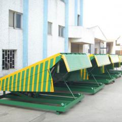 固定式登車(chē)橋 固定式登車(chē)橋